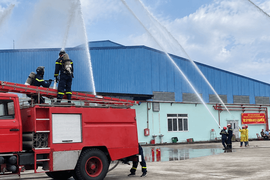 Lực lượng Cảnh sát PCCC&CNCH Ninh Bình: Phát huy truyền thống, củng cố thế trận toàn dân