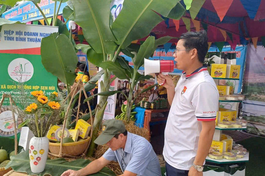 Từ mô hình nuôi ốc đến chuỗi liên kết sinh kế của hơn 100 hộ dân
