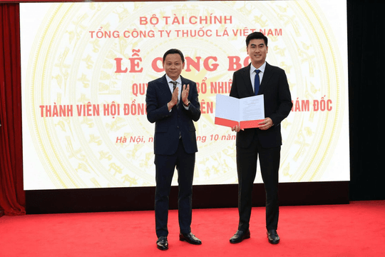 Vinataba công bố Quyết định bổ nhiệm Thành viên Hội đồng thành viên và Phó Tổng Giám đốc