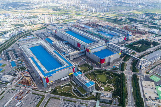 Xu hướng trỗi dậy của các "pháo đài" kinh tế ở châu Á