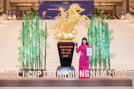 Chủ tịch HĐTV Công ty Yến sào Khánh Hoà nhận danh hiệu “Doanh nhân Việt Nam tiêu biểu - Cúp Thánh Gióng năm 2026”