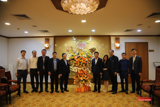 Lãnh đạo Ban Chính sách, Chiến lược Trung ương thăm, chúc mừng VCCI nhân Ngày Doanh nhân Việt Nam