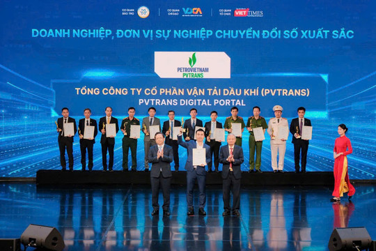 PVTrans được vinh danh “Doanh nghiệp chuyển đổi số xuất sắc” tại Vietnam Digital Awards 2026