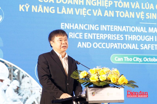 Nâng chuẩn lao động - Điểm tựa bền vững cho doanh nghiệp ngành tôm và lúa gạo ĐBSCL