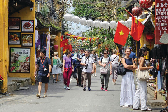 Khơi nguồn lực cho ngành du lịch
