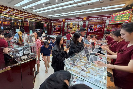 FED vào “thế kẹt”, giá vàng tuần tới sẽ ra sao?