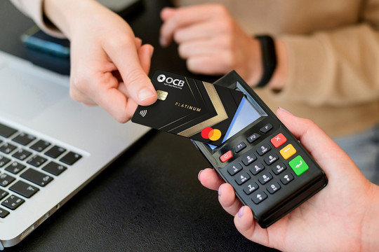 Mua sắm đồ công nghệ với giải pháp hoàn tiền “siêu xịn” từ thẻ OCB Mastercard Platinum