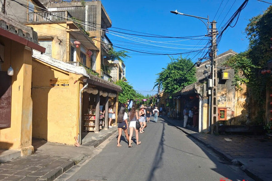 Hội An tìm lời giải cho bài toán hút khách