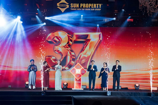 Mang đậm “khí Nghệ, chất Vinh”, Sun Glory Residence chinh phục hơn 1.000 nhà đầu tư Nghệ An tại lễ ra mắt