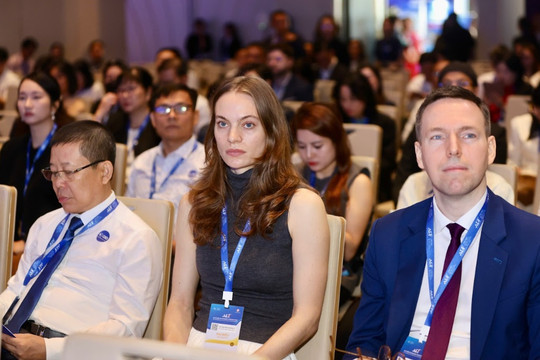 Kiến tạo thành phố công nghiệp thế hệ mới: Đổi mới sáng tạo hay quỹ đất, hạ tầng?