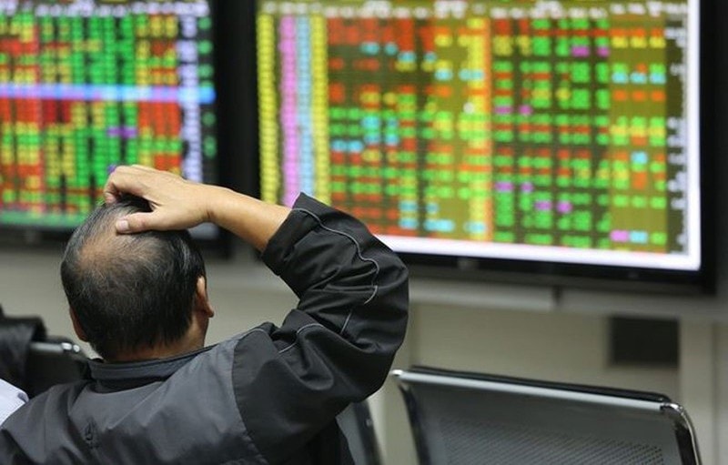 Sau phiên giao dịch thanh khoản tỷ đô, HoSE rơi vào nghẽn lệnh