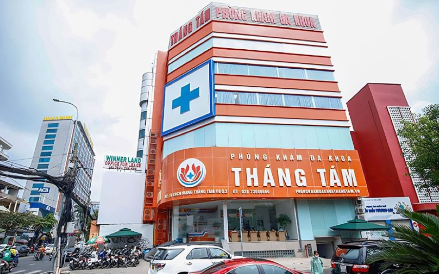 Có nên đến khám chữa bệnh tại Phòng khám Tháng Tám không?