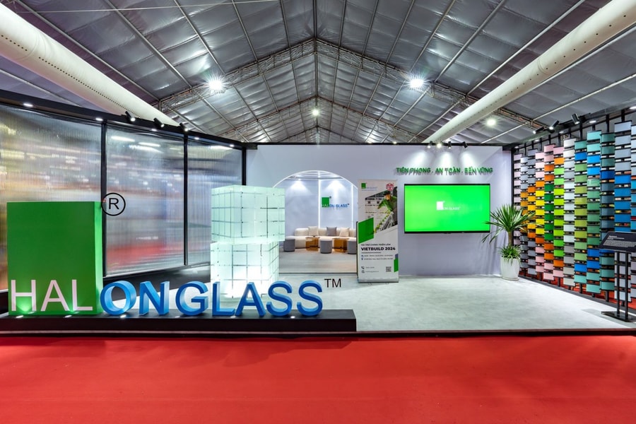 Hải Long Glass mang câu chuyện "cát" và "kính" đến với triển lãm Vietbuild 2024  