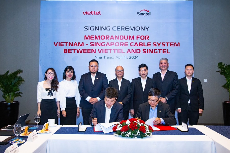 Viettel &Singtel: Đồng sáng lập tuyến cáp biển mới kết nối thẳng  từ Việt Nam tới Singapore