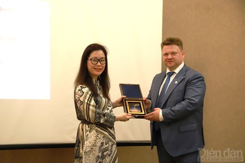 Khai phá tiềm năng hợp tác doanh nghiệp Việt Nam - tỉnh Ulyanov (Nga)