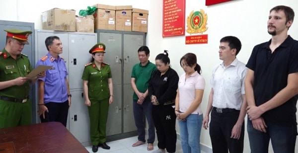 Quyết liệt xoá sổ “tín dụng đen”