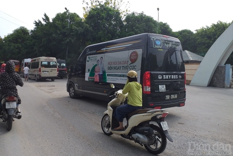 Ứng xử với xe hợp đồng: Phải đảm bảo hài hòa lợi ích