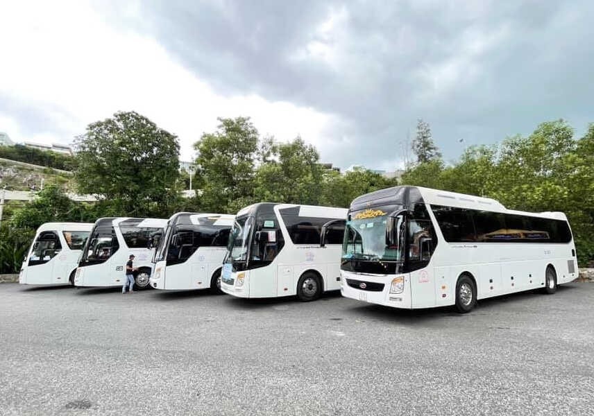 Xe 247 Đơn Vị Cho Thuê Xe Đưa Đón Nhân Viên Uy Tín Và Chuyên Nghiệp