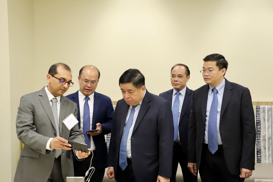 Mở rộng hợp tác phát triển hệ sinh thái công nghiệp bán dẫn