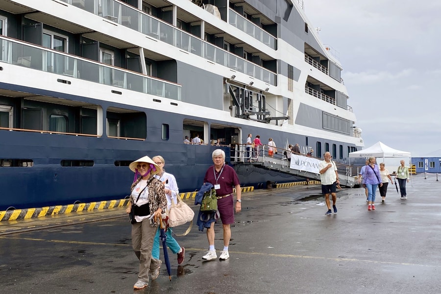 Làm mới du lịch nội địa