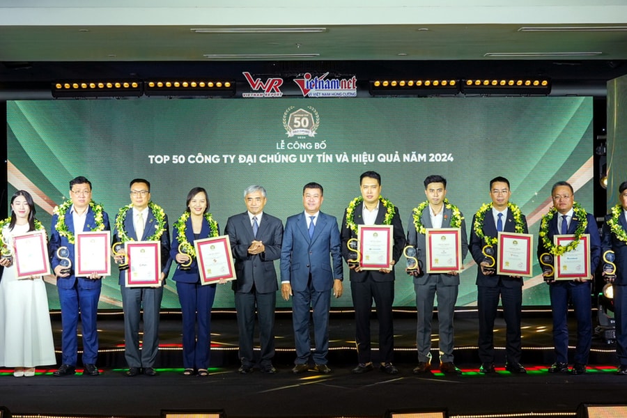 PV GAS được vinh danh Top 50 Công ty đại chúng uy tín và hiệu quả năm 2024