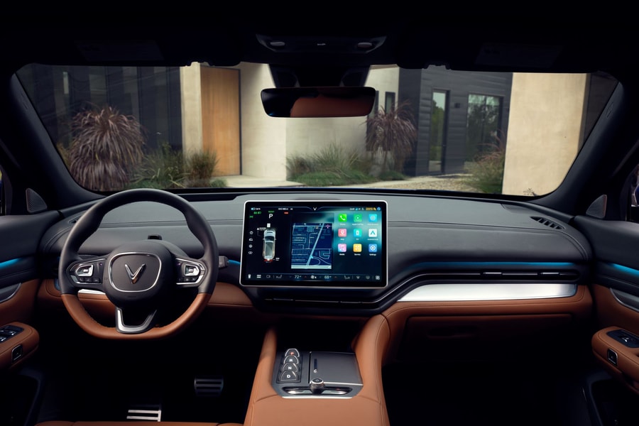 Lý do VF 9 không có đối thủ trong phân khúc, trang bị không kém cả xe sang 5 tỷ