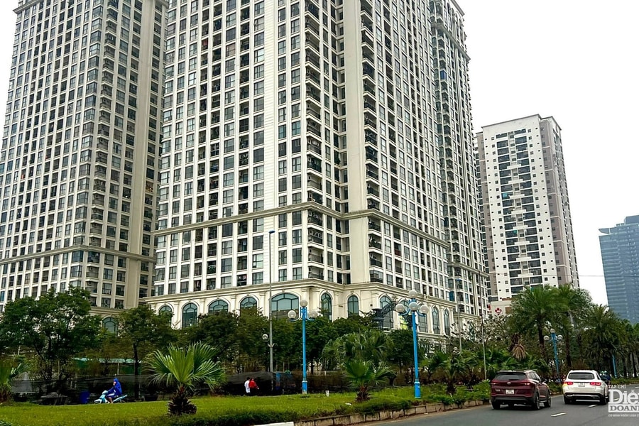 Doanh nghiệp địa ốc nỗ lực cải thiện dòng tiền cuối năm