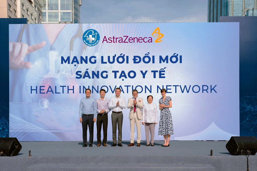 AstraZeneca Việt Nam nhận giải Doanh nghiệp phát triển bền vững tiêu biểu của năm 2024