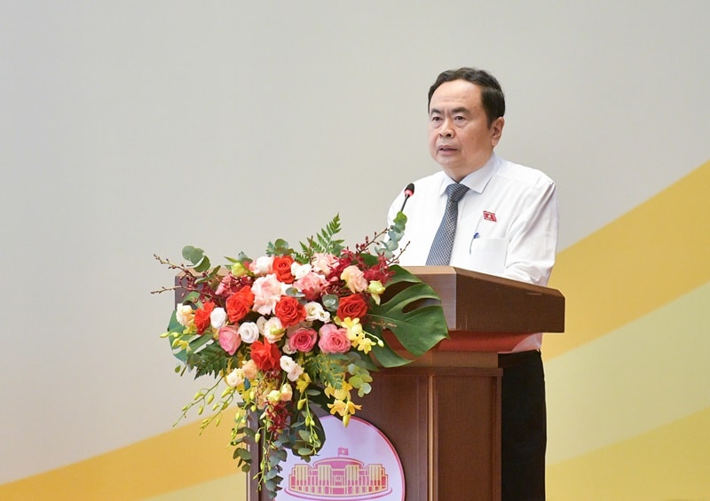 Tập trung hoàn thiện 12 Dự án Luật trước khi trình Quốc hội tại Kỳ họp thứ 8