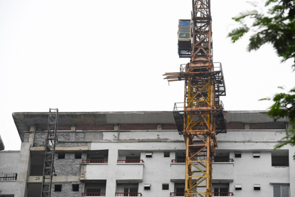 Đủ căn cứ pháp lý để đấu giá nhà tái định cư dư thừa