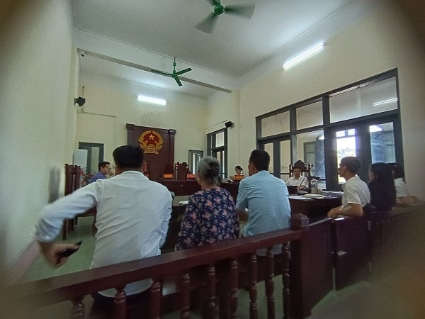 Sắp xét xử phúc thẩm vụ "thẩm phán bị tố thụ lý vụ án thiếu minh bạch"