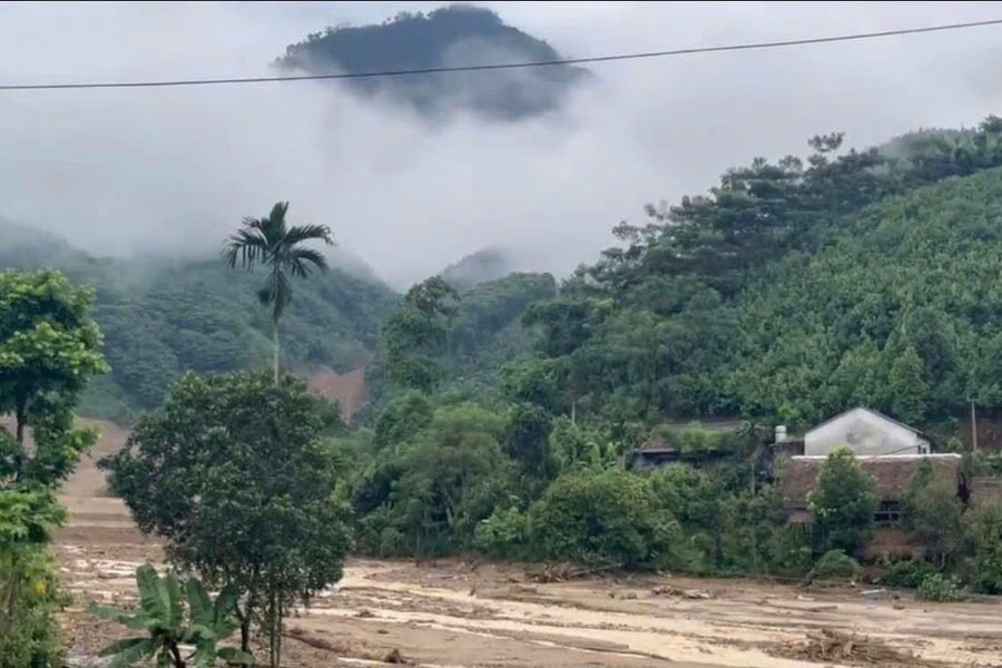 Thần tốc phủ sóng di động Viettel ngay trong đêm tại Làng Nủ