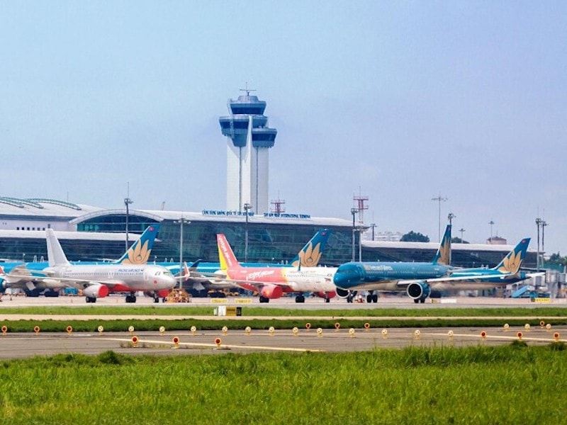 Đề xuất điều chỉnh giá dịch vụ cất, hạ cánh của doanh nghiệp hàng không