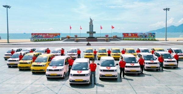 Taxi điện mini sẽ phổ biến khắp các đô thị?