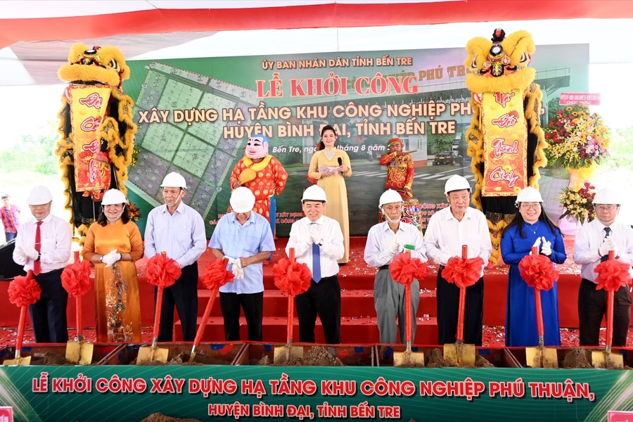 Đồng bộ giải pháp phát triển Bến Tre về hướng Đông