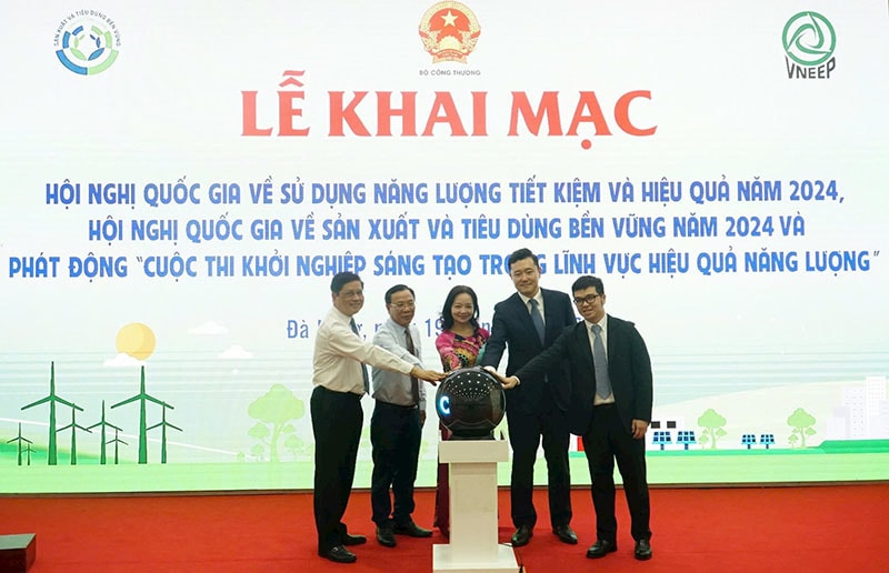 Tăng tốc khởi nghiệp sáng tạo trong lĩnh vực năng lượng xanh