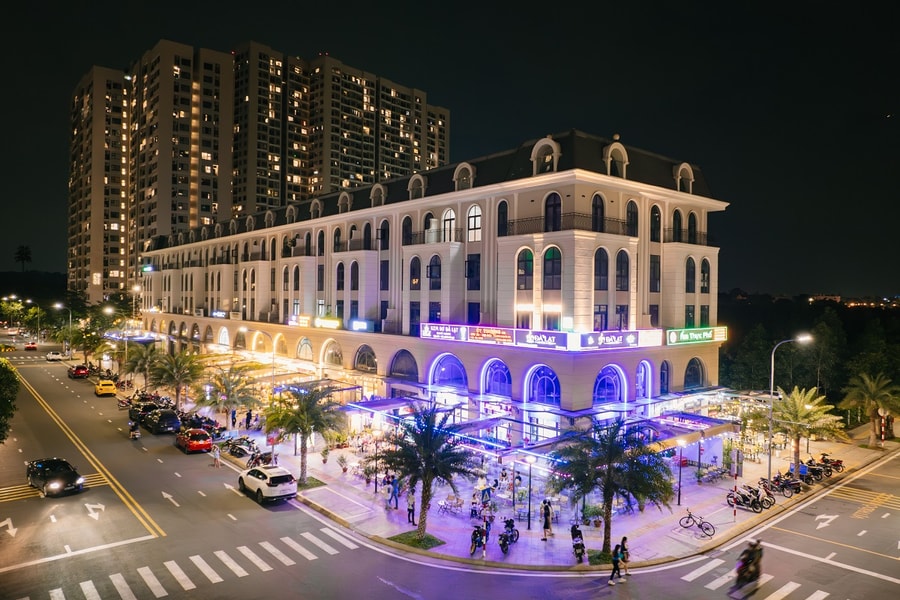 Thương nhân đón “mùa bội thu” khi về kinh doanh tại Vinhomes Grand Park