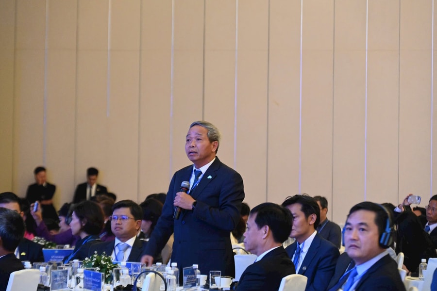 Chủ tịch CMC đề xuất chiến lược chuyển đổi AI quốc gia tại Diễn đàn Kinh tế TP HCM