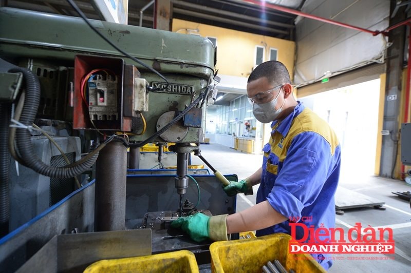 Sửa Luật Thuế giá trị gia tăng: Còn băn khoăn về đối tượng chịu thuế, mức thuế