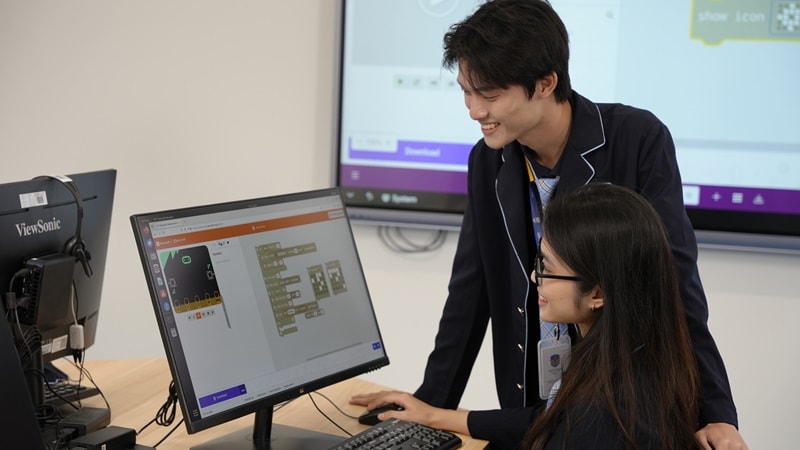 ‘STEAM for Girls’ - bệ phóng tài năng cho nữ sinh yêu khoa học