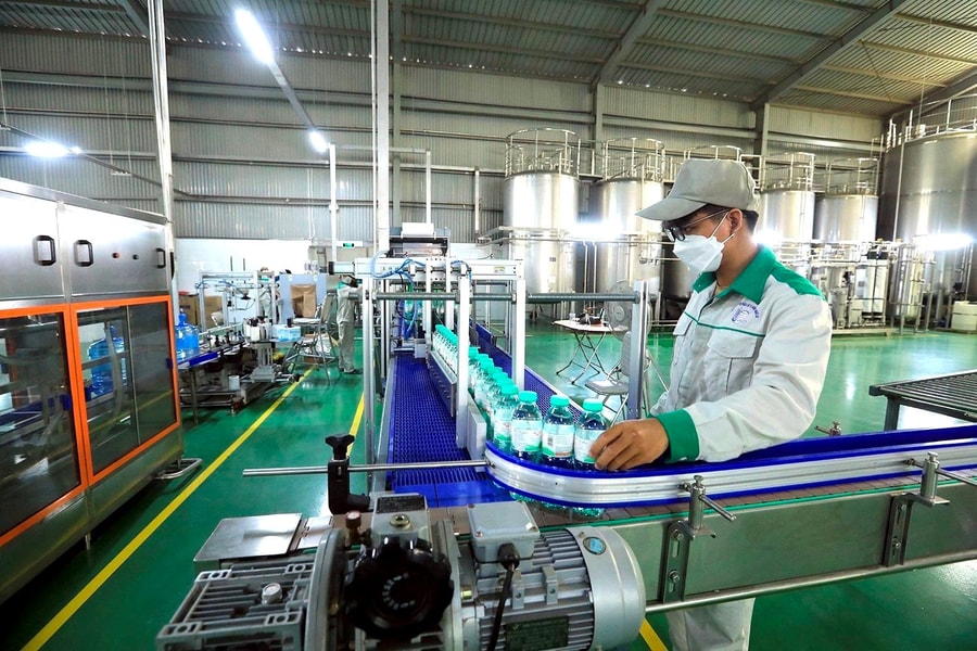 Nước i-on kiềm: Lợi ích hay nguy cơ tiềm ẩn?