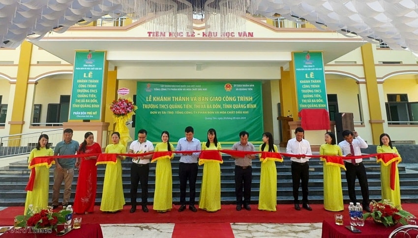 PVFCCo tài trợ 5 tỷ đồng xây Nhà lớp học và chức năng Trường THCS Quảng Tiên
