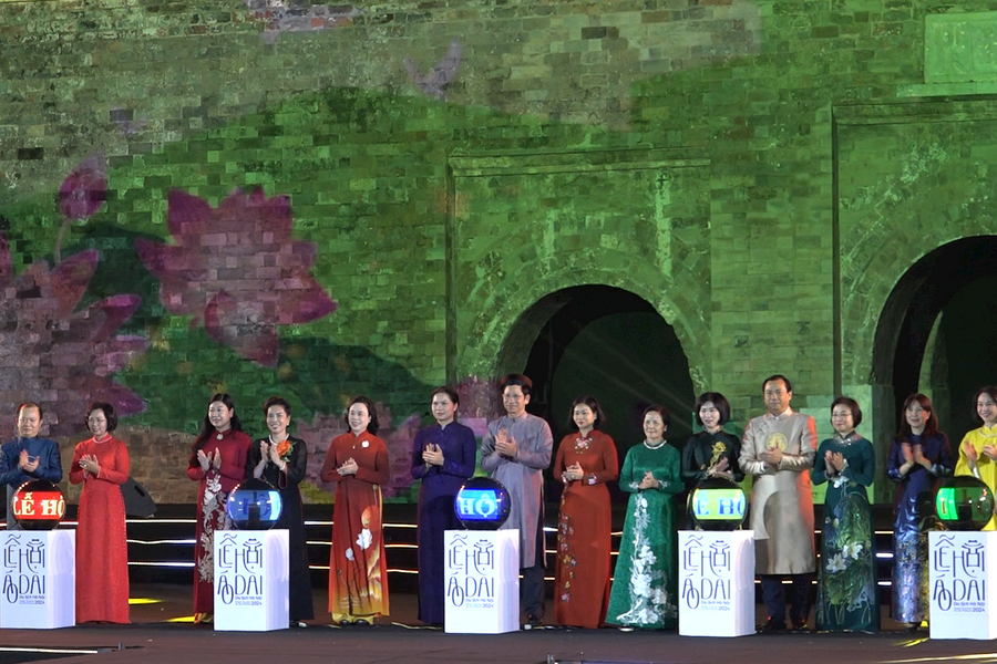Lễ hội Áo dài du lịch Hà Nội năm 2024: Tôn vinh tinh hoa áo dài Việt