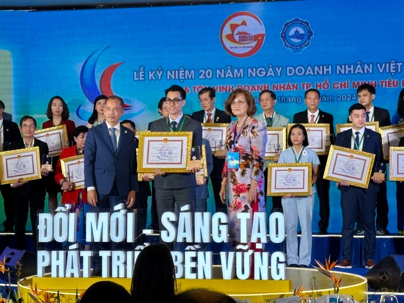 Doanh nhân Nguyễn Văn Được và Trọng Tín được vinh danh Doanh nhân, Doanh nghiệp tiêu biểu TPHCM năm 2024