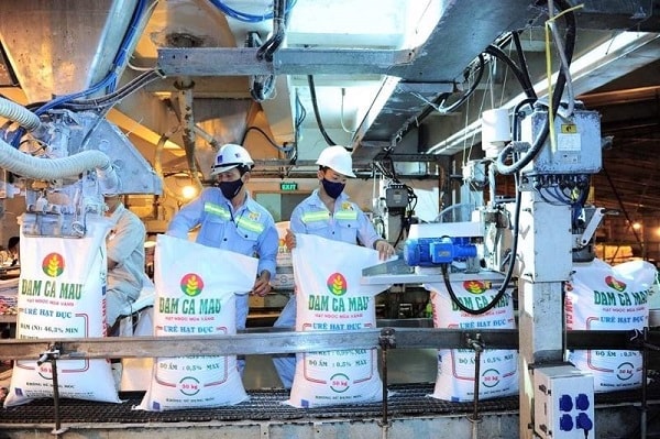 Áp thuế VAT 5% đối với phân bón: Sẽ hài hoà lợi ích 3 bên