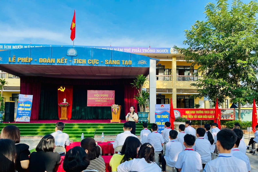 Thái Nguyên: Tăng cường định hướng nghề nghiệp