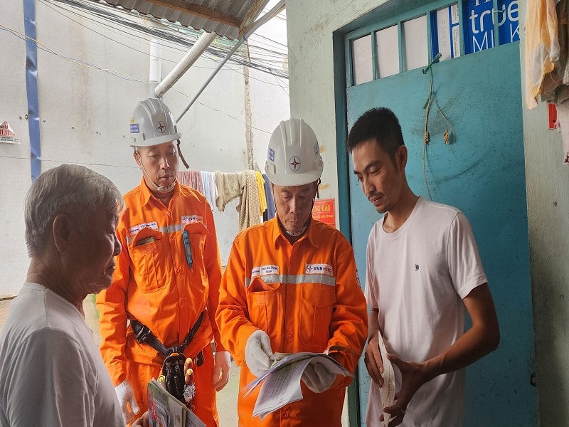 Điện lực TPHCM: Tuyên truyền về giá bán điện cho người thuê nhà
