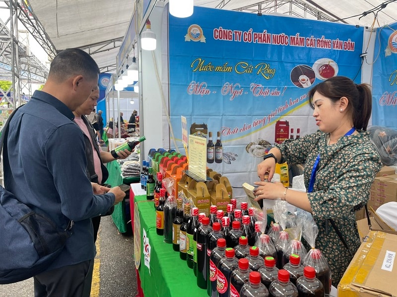 Lợi thế kép từ kết nối sản phẩm OCOP với du lịch