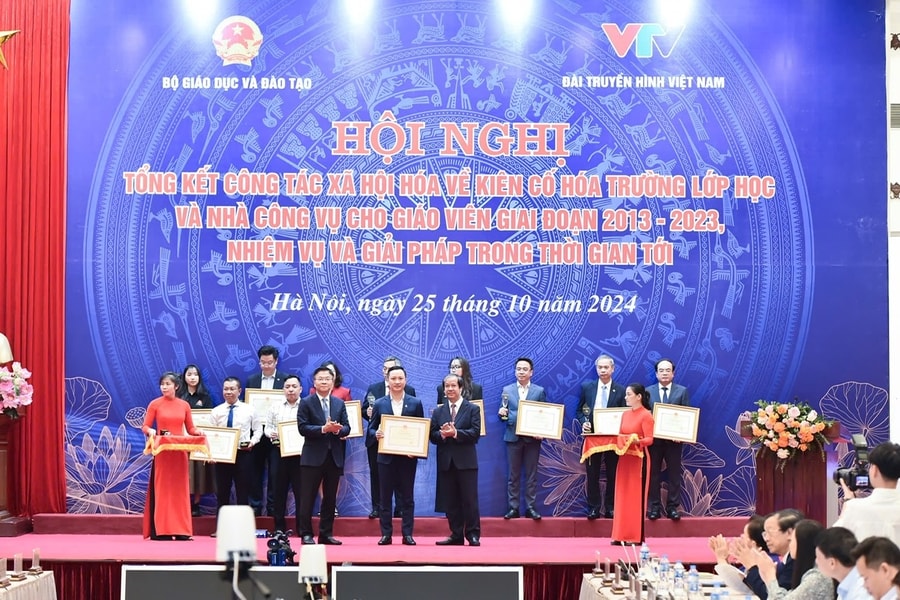 BSR đồng hành cùng giáo dục - Trang Chủ Nhà Cái Good88.com Không Chặn 2026 cho tương lai