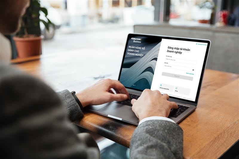 Quản trị Doanh nghiệp hiệu quả hơn với nền tảng ngân hàng số ABBANK Business